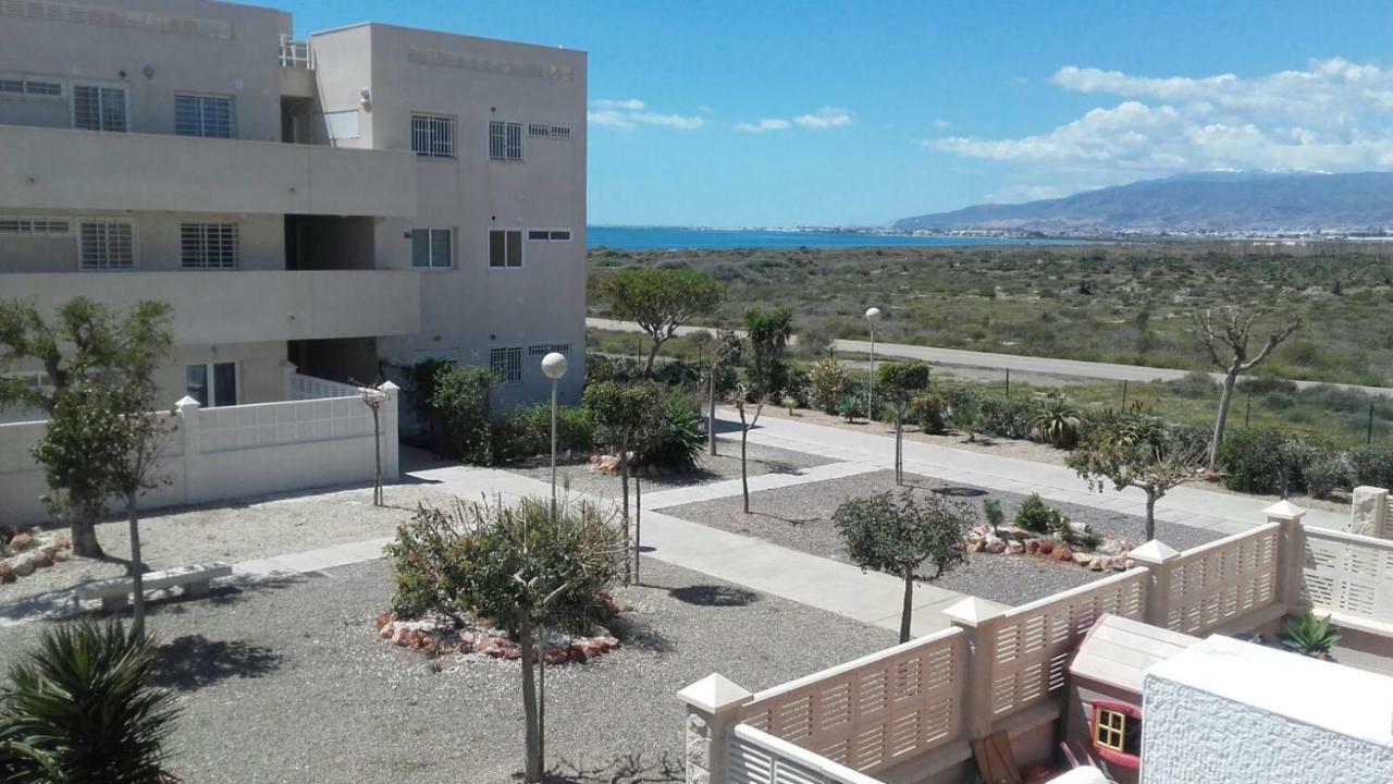 Habitaciones En Casa Compartida Retamar อัลเมรีอา ภายนอก รูปภาพ