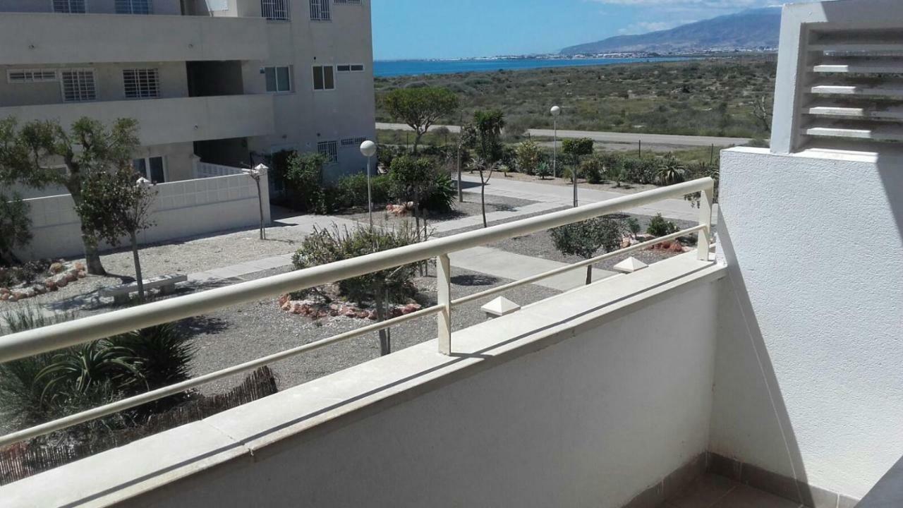 Habitaciones En Casa Compartida Retamar อัลเมรีอา ภายนอก รูปภาพ
