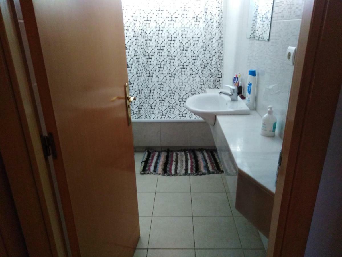 Habitaciones En Casa Compartida Retamar อัลเมรีอา ภายนอก รูปภาพ