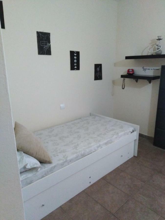 Habitaciones En Casa Compartida Retamar อัลเมรีอา ภายนอก รูปภาพ
